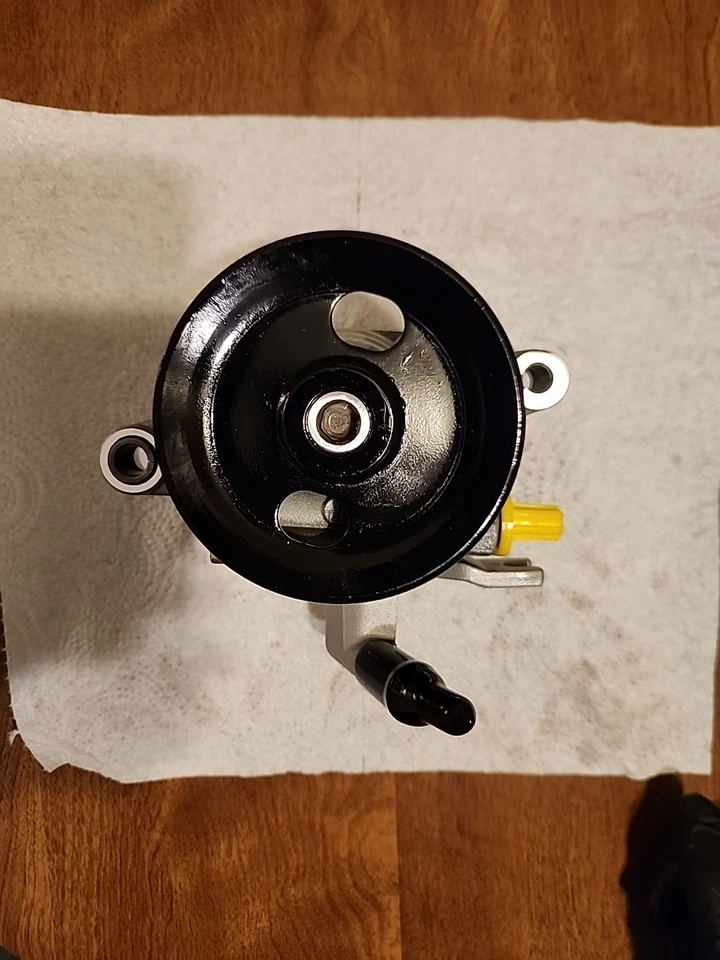 Bomba de dirección asistida para Hyundai Tucson Kia Sportage 2005-2010 2,0 L Foto 2 de 4