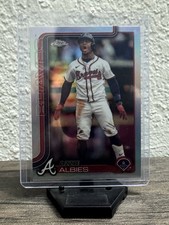 2025 Topps Chrome Ozzie Albies #206 Refractor BRAVES