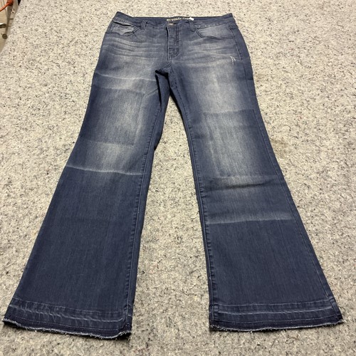 Women In Control “My Wonder Denim”. 12P. Stretch. Distressed. Raw Hem. Bootcut