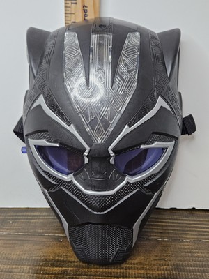 Marvel Black Panther Vibranium Power FX Light Up Mask 