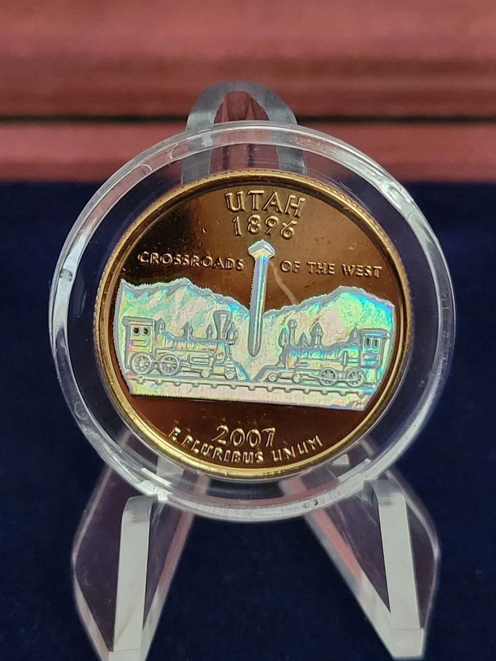 Complete 50-State Holographic Gold-Plated Quarter Set w/ Display Box - Image 4 of 4
