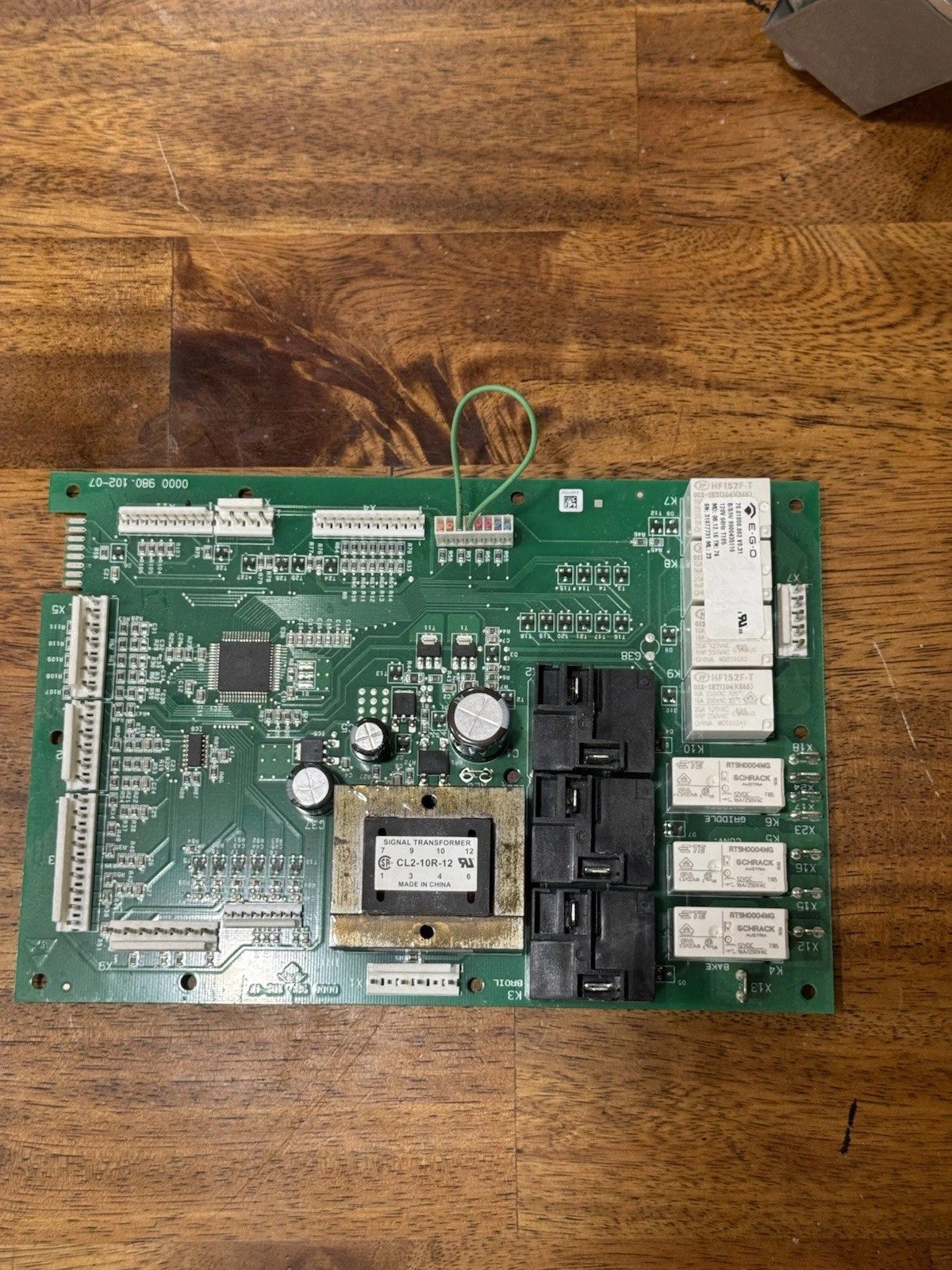 Thermador Bosch PDR304ZS Gas Range Stove Oven control board computer 9001118600
Opens in a new windo