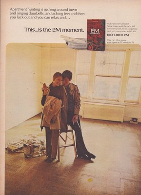 Vintage 1971 L&M Cigarettes Print Ad Promo Ad Man and Woman Painting