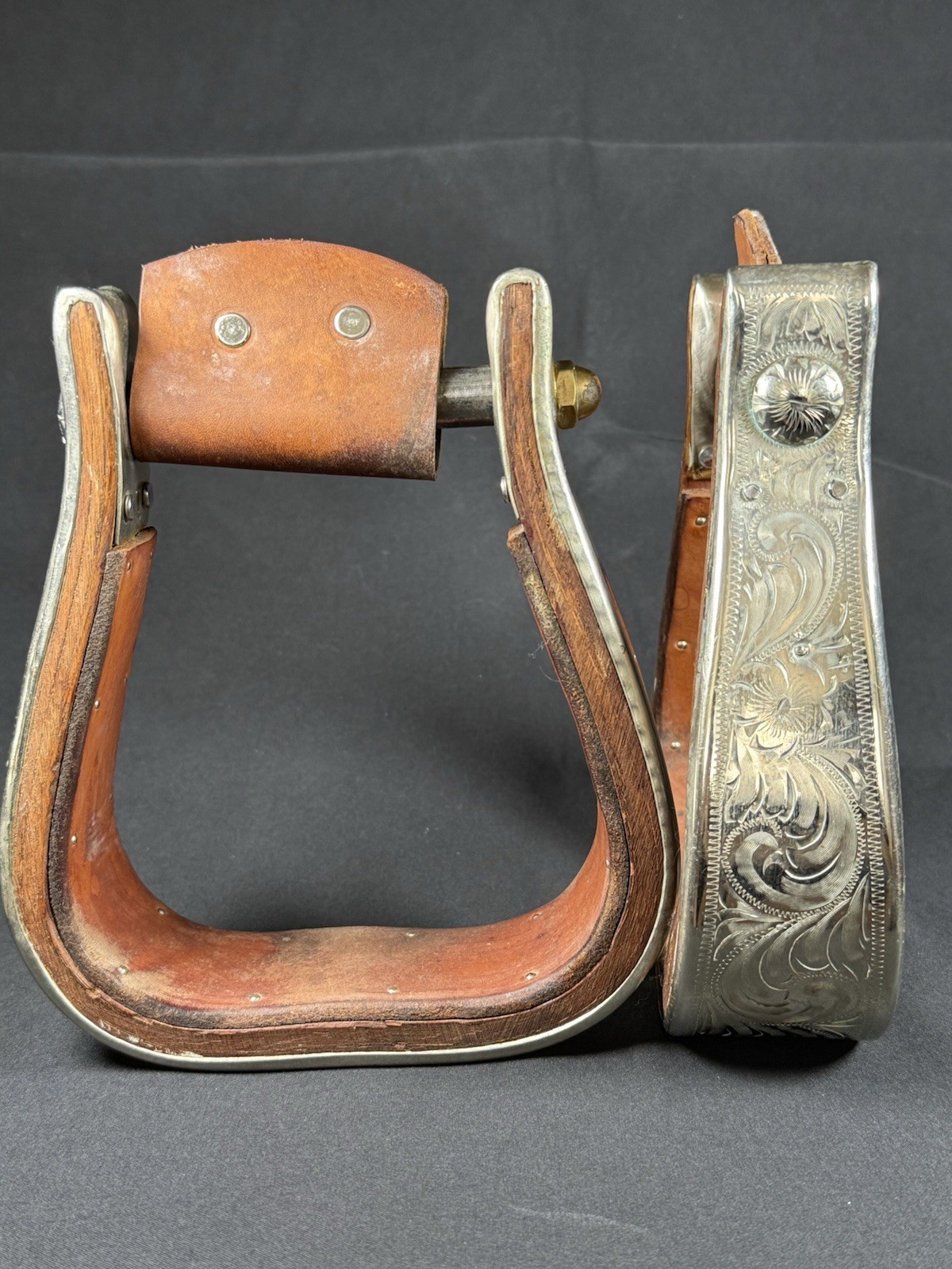 Vtg Engraved Diablo Silver Western Saddle Stirrups 2 inch