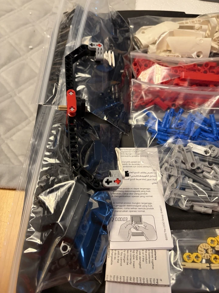 Lego Mindstorms EV3 31313 Robotic Kit.  EV3 Discovery Book  - Image 2 of 4