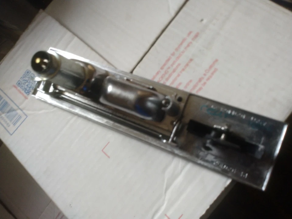 Cenicero interruptor de bloqueo trasero izquierdo Cadillac Sevilla 1976-1979 grano madera 1697102 Foto 2 de 4