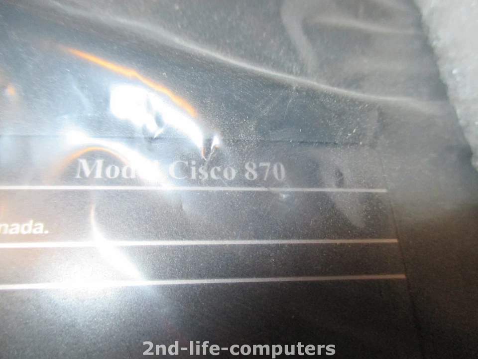 Cisco 877 router DSL desktop 4-port switch (integrated) ADSL2+ NEW IN BOX - Bild 2 von 4