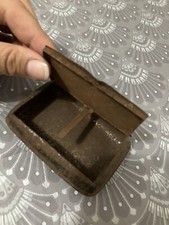 PORTA TABACCO TABACCHIERA  IN METALLO VINTAGE X FUMATORI VECCHIA SCATOLA LATTA  