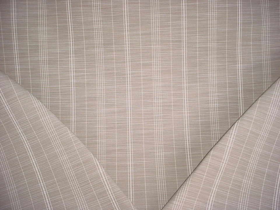 Tela de tapicería para cortinas exteriores gris beige gris a rayas Sutton 825 perennes 1-3/4 años Foto 2 de 4
