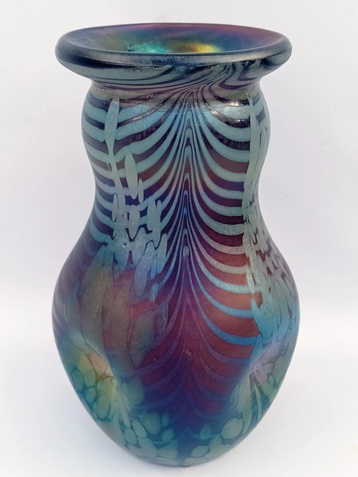 Seltene Glasvase Freiherr von Poschinger Petrolfarben Irisierend Kammzug - Bild 4 von 4