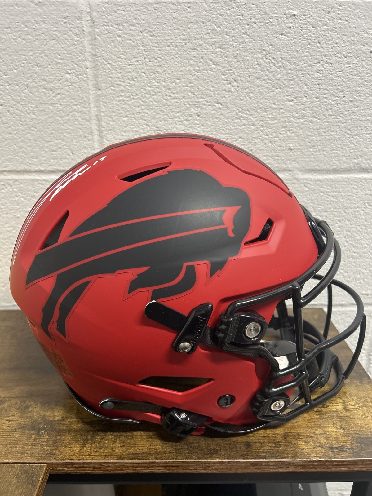 josh allen Buffalo Bills Speedflex Auto AUTHENTIC Rave Bills Full Size Helmet Beckett COA 