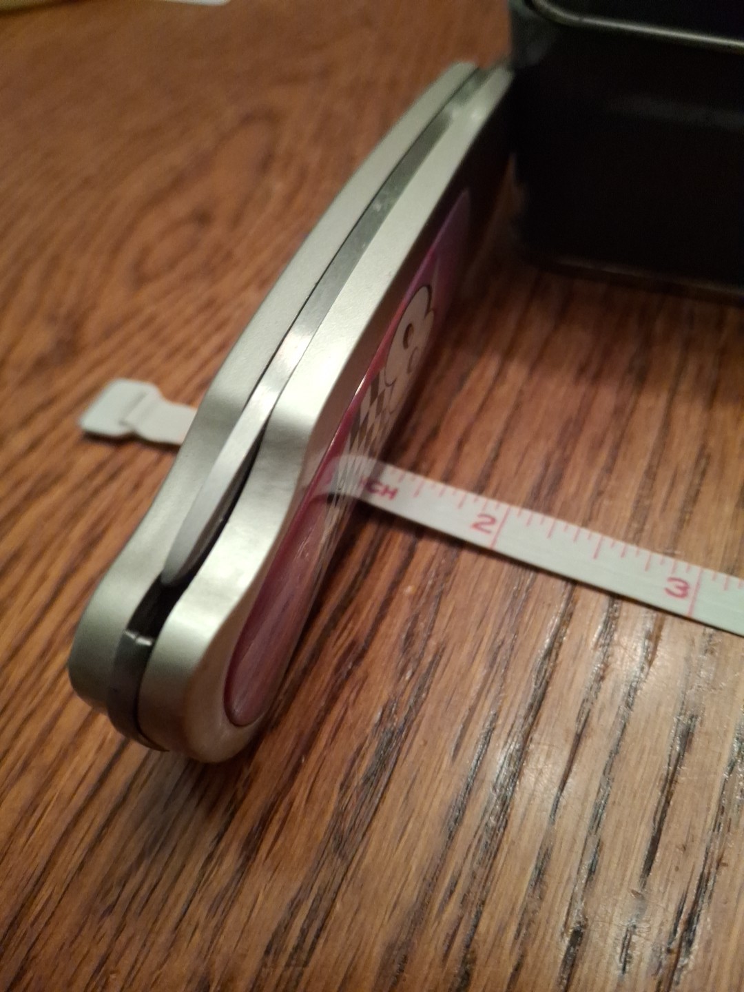 Dale Earnhardt Jr #8 NASCAR Folding Knife in Collectible Tin Case