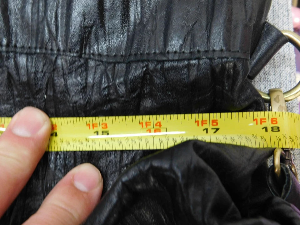 Bolso de Hombro AmeriLeather Grande de Cuero Negro Bolso Mensajero Cremallera Superior Foto 3 de 4