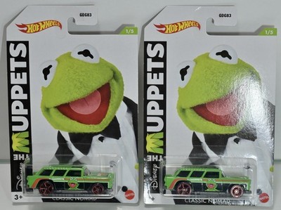 Hot Wheels The Muppets Kermit The Frog Classic Nomad (lot of 2)