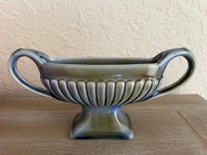 Vintage Wade Irish Porcelain Blue/Green Double Handled Planter/Vase /urn -1960's