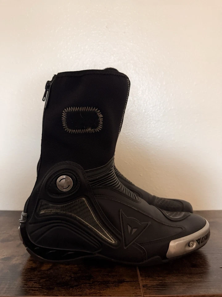 Botas de motocicleta Dainese Axial Pro para hombre negras talla 44 / EE. UU. 11 Foto 2 de 4