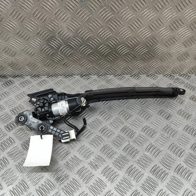 MERCEDES-BENZ C S206 hintere Hutablage, rechte Schienenabdeckung A2069065805 3.0 - Bild 1 von 4