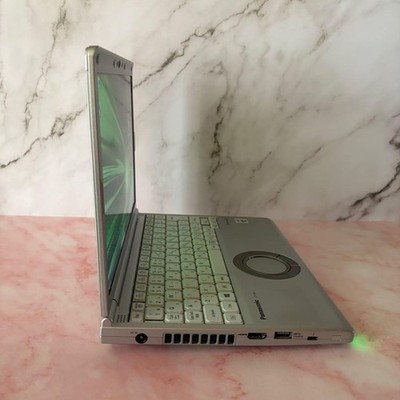 Panasonic Let's Note SV9 i5-10310U 8GB 256GB SSD 12.1