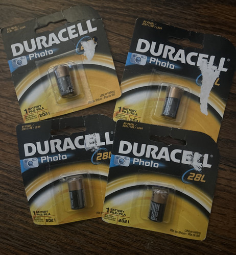 Duracell Guarantee Photo 28L 6 Volts Lithium Battery 4 - EXP 3/2021 - NEW - Picture 1 of 3