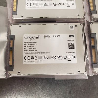 Lot of 5 Crucial MX300 525GB 2.5