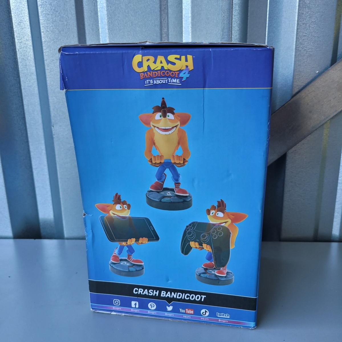 Cable Guy Crash Bandicoot 4 (Phone & Controller Holder, Vinyl