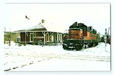 Milwaukee Road Railroad 557 SD-10 Engine Middleton Wisconsin VTG Postcard