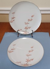 Fukagawa Arita Maple 905 - 2 Coupe Dinner Plates, near mint