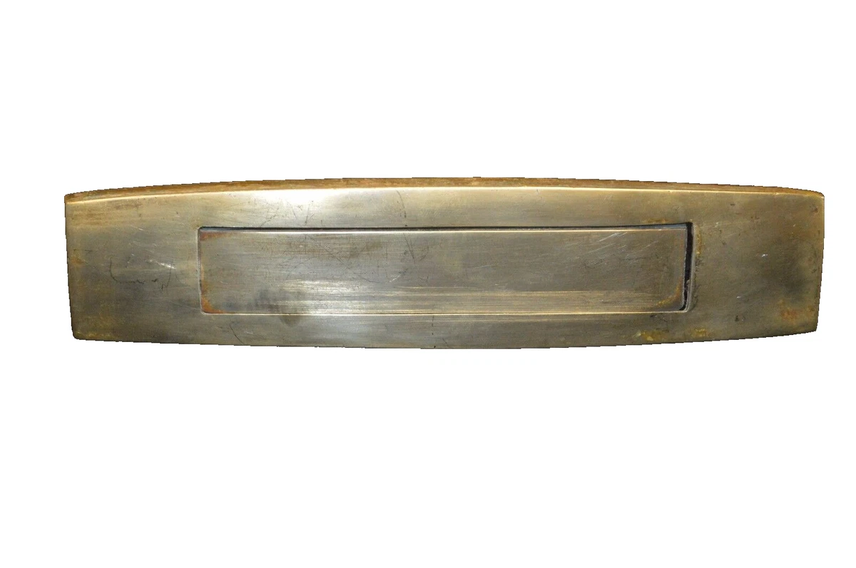 ANTIQUE ET BELLE ENTRÉE de BOÎTE AUX LETTRES en FONTE XIXÈ avec ses
