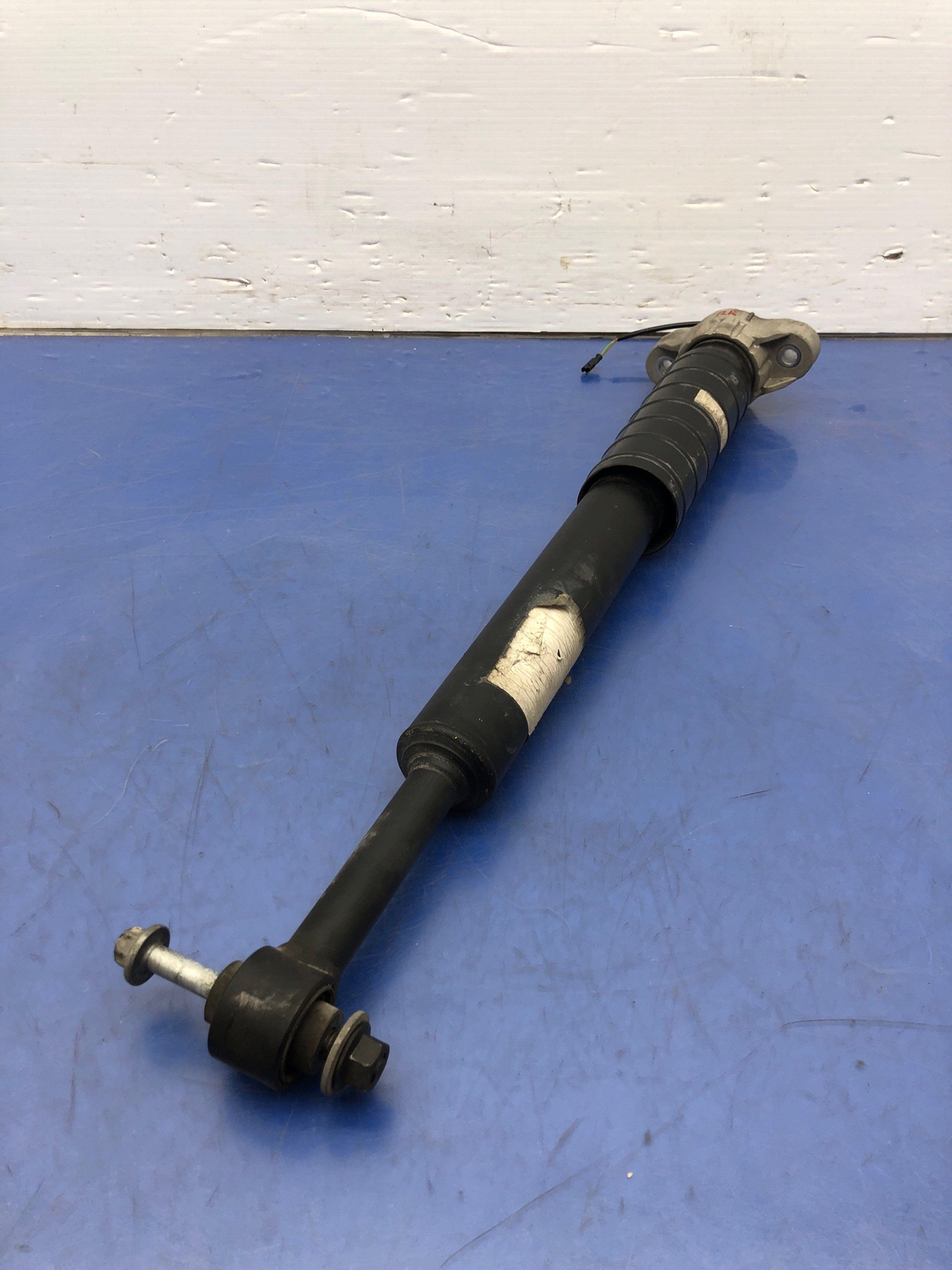 2017-2020 MASERATI LEVANTE M161 3.0L REAR RIGHT SHOCK ABSORBER 60K 462400011553