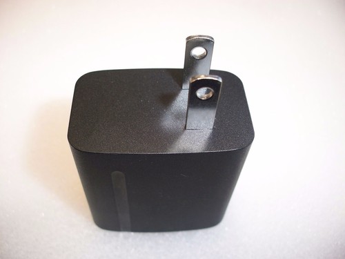Chicony W12-010N3A, OEM, HP 745229-001, USB Power Adapter for HPTablets 5V 2A - Picture 7 of 7