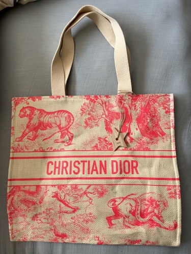 DIOR Dioriviera Summer 2022 PINK BEACH TOTE VIC GIFT WOODEN STAR CHARM NEW! - Afbeelding 1 van 7