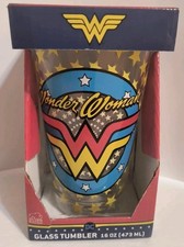 DC COMICS WONDER WOMAN Boxed 16 oz. Pint Glass Cup Tumbler New Free shipping