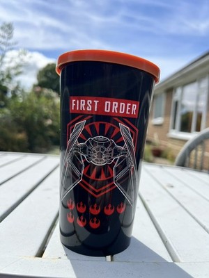 Star Wars First Order Tumbler Geschenk Trinkbecher Space Sci-Fi Fan Becher 20oz Skinny