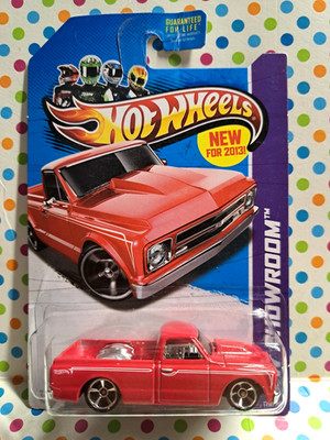 HOT WHEELS 2013 HW SHOWROOM '67 CHEVY C10 NEW