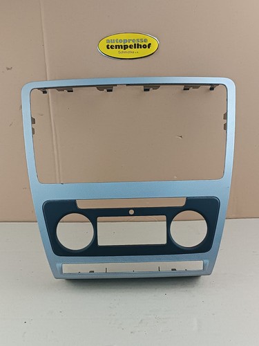 Skoda Octavia Combi 2.0 TDI DPF Abdeckung Heizungsbetätigung 1Z08580699B9