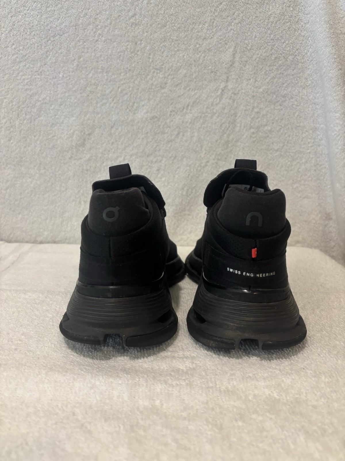 Size 9 - ON Cloudnova Black Eclipse - image 4
