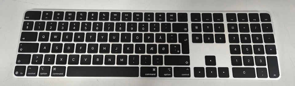 Apple A3119 Drahtlose Tastatur - Gebraucht, Spuren von Verschleiß