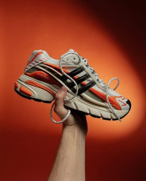 Pharrell x adidas Adistar Jellyfish JP9261 Focus Oliva Naranja - NUEVO 3