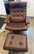 Ekornes stressless recliner with ottoman