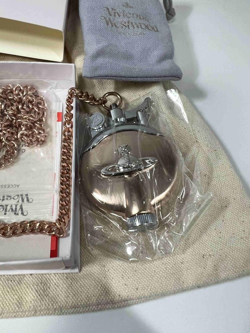 【used】vivienne westwood 灰皿 ashtray Vivienne Westwood Round Orb Authentic Pocket Portable