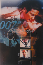Roger Moore (+)  orig. Autogramm  BOND 007 OCTOPUSSY 20x30