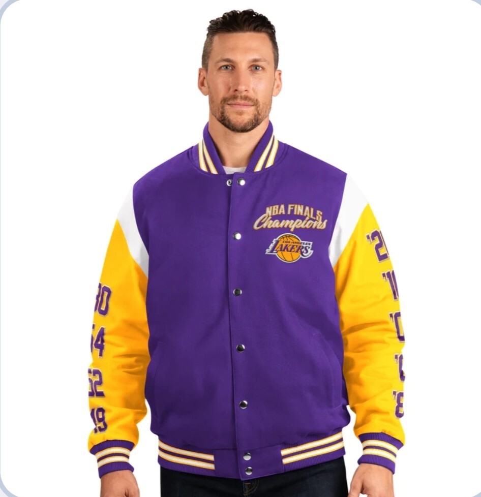 G-III Lakers Los Angeles 17 Time NBA Finals Champions Varsity