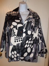 women's black/white lined blazer size L NWT e col o gie big button