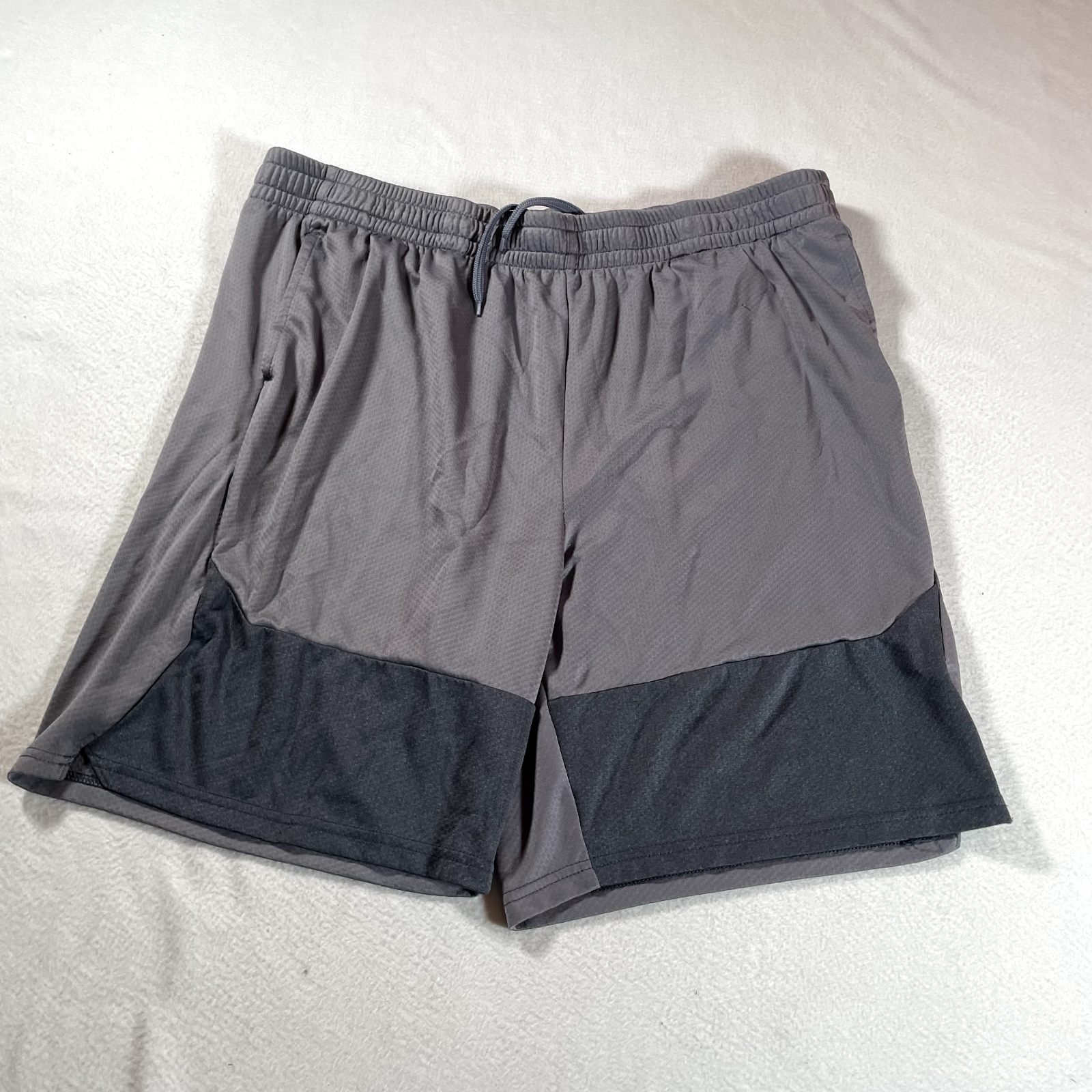 Pantaloncini Fila da uomo 2XL XXL grigio felpa corta palestra outdoor basket adulti 38x7