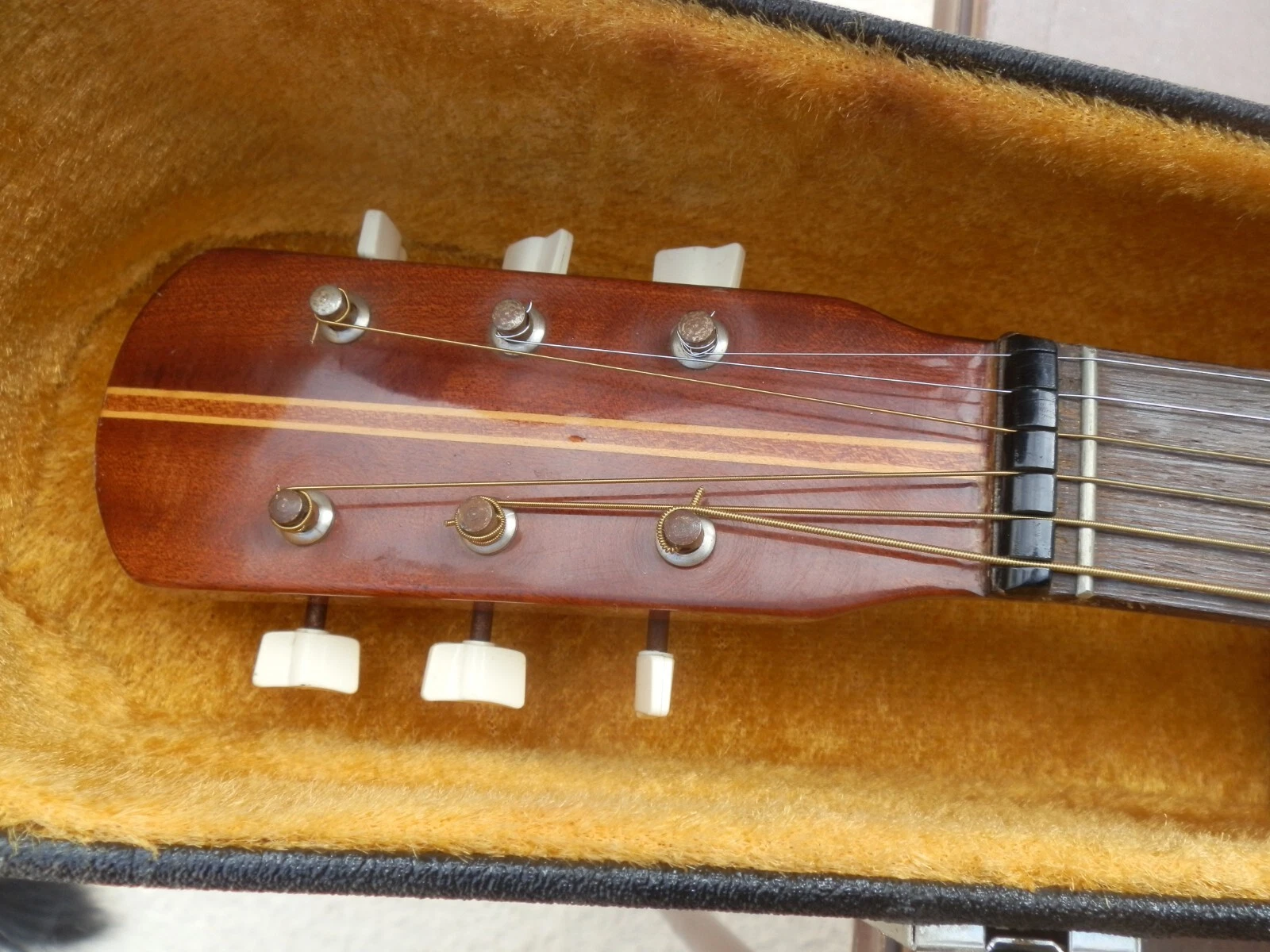 Picture 4 of 11