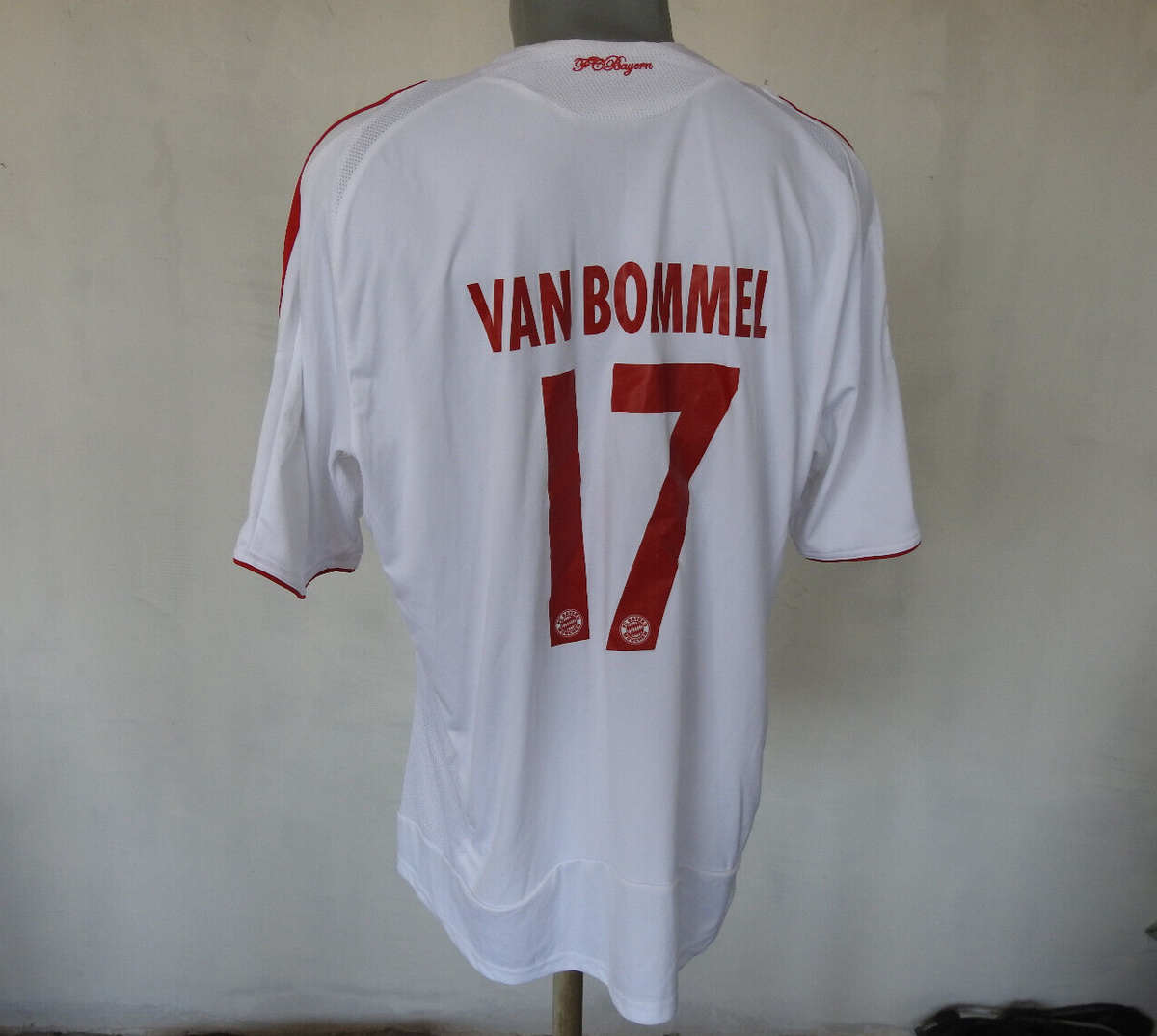Bayern Munchen 2008 Away Jersey #17 Van Bommel Adidas White