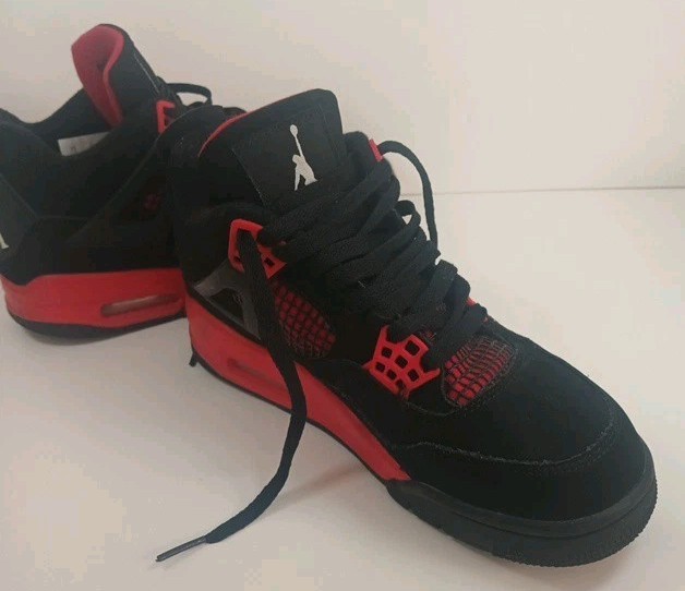 Jordan 4 Retro “Red Thunder” Size 7.5 (No Box) Bl… - image 5