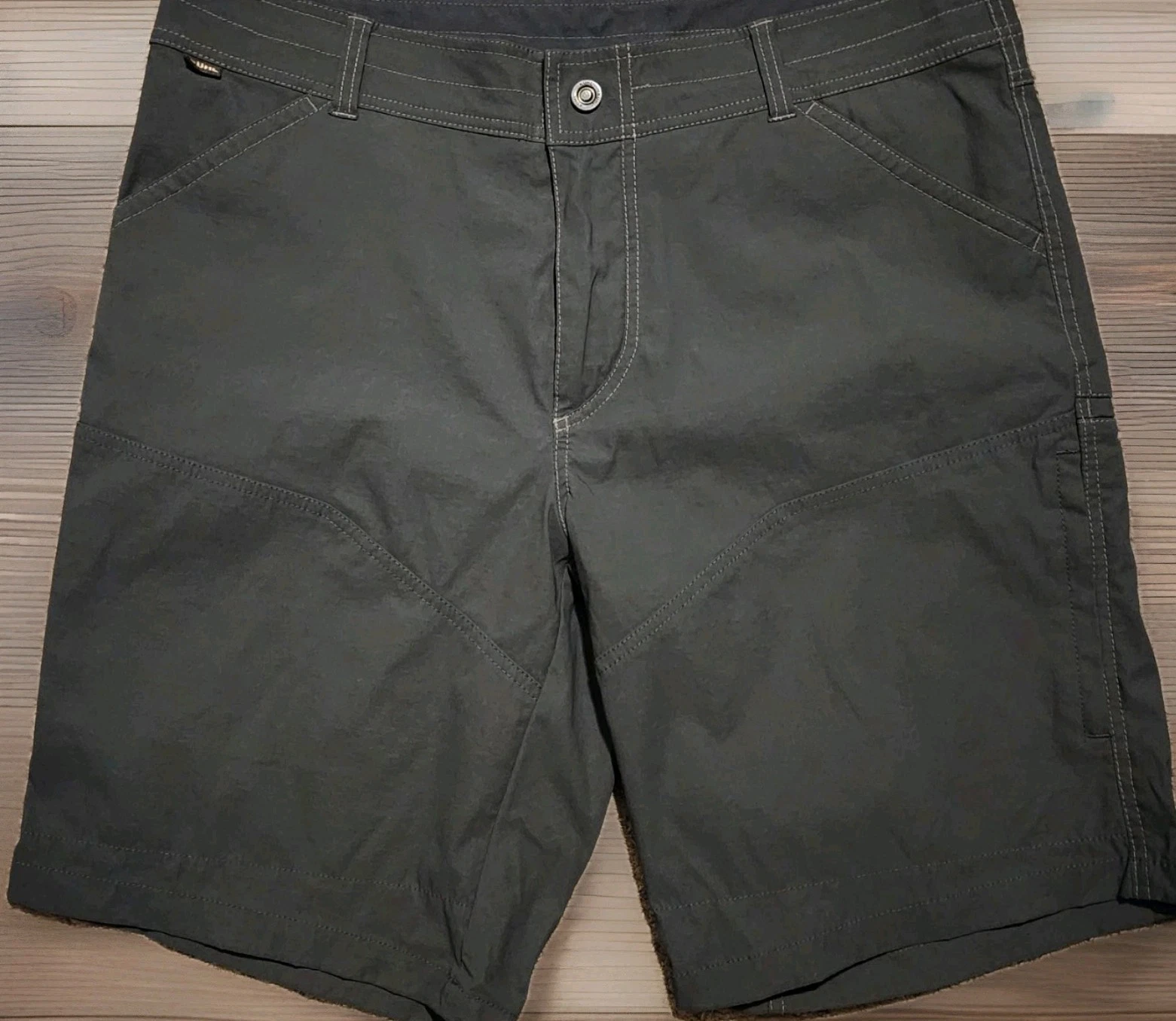 Mens KUHL Silencr Gray Cargo Size 38 Hiking Shorts Outdoor Casual Stretch