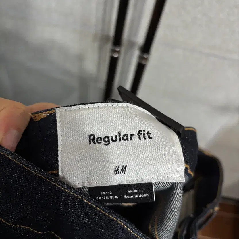 H&M Denim Pants Size 35 Blue Jean Casual Wear thumbnail 2