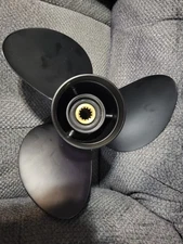 AMITA 3 Aluminum 13.5 X 15 Pitch Propeller for Suzuki 60-140 HP Outboards